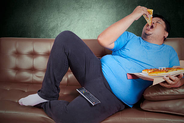Ăn pizza thường xuyên gây tăng cân