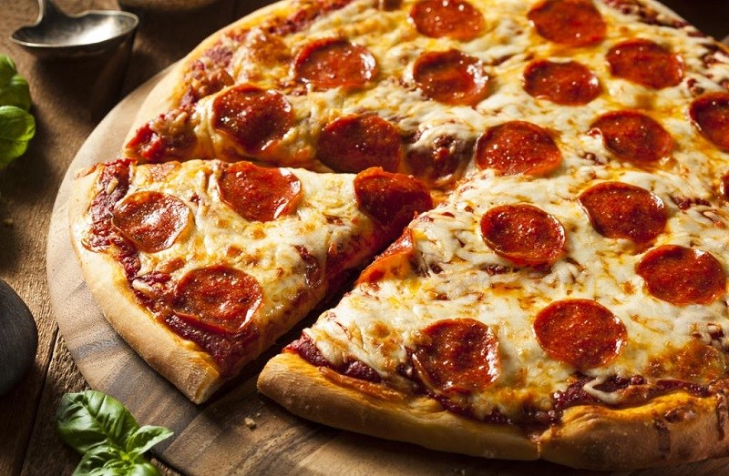 Ăn pizza có béo không